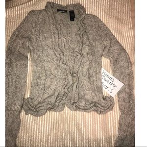 Women’s Sweater